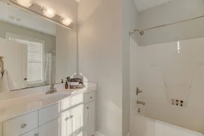 Town Center Executive Condo - Image 3