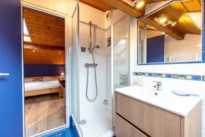 Chalet 'Pierre Et Bois' avec vue sur la montagne, terrasse privée et Wi-Fi - Image 5