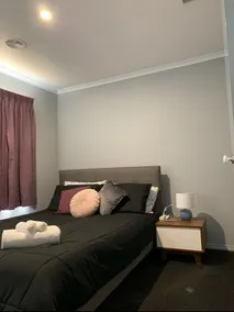 Bekvämt hus med 4 sovrum i South Shepparton - Image 4
