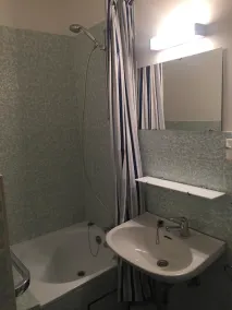 Modern renovated studio 150m from the beach (extra free parking) - Image 3