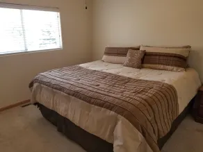 4-Bedroom Rental with Gazebo - Image 5