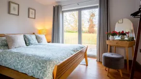 Paddock Cottage - sleeps 2 guests  in 1 bedroom - Image 3