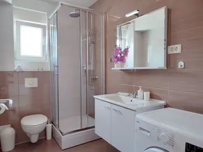 One Bedroom Apartment Enelani A1 - Image 2