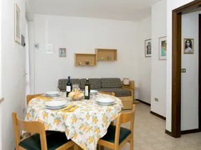 Nice apartment for 5 guests with pool, A/C, WIFI, TV and terrace - Image 5