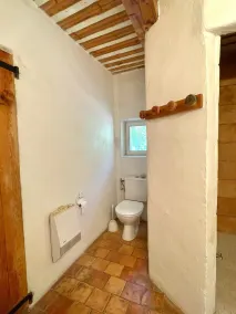 A typical house in the heart of Luberon Park - Image 4
