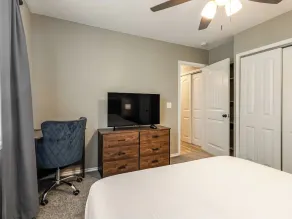 Sleek 1 Bd Remodeled Apt. In the heart of Downtown - Image 5