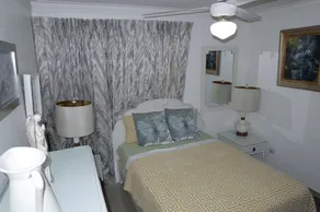 apartment near the sea - Image 3
