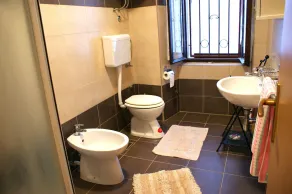 From the 23-10. 07 Discount 15% Large STONE HOUSE, with 4000m2 PLAYGROUND - Image 4