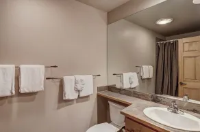 8757 Trappers Crossing 1 Bedroom Townhouse by RedAwning - Image 4