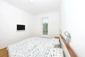 Two-Bedroom Bi-Level Penthouse Appartment Cuci - Image 4