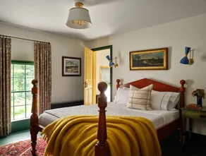 The Ell, a Historic, Luxurious 2 bed, 2 bath Private Suite in Lovell - Image 5