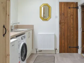 2 bedroom accommodation in Dockray, near Ullswater - Image 4