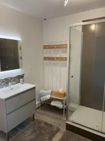Gite with private pool and spa, sleeps 8, not shared  - Image 3