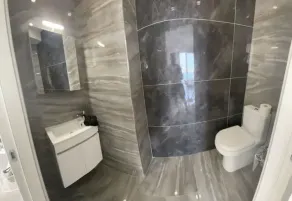 NEW Luxurious Seafront Apt. with Breathtaking View - Image 3