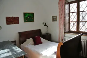 The Granary- 3 Bedroom Apartment in Medieval Castle with huge living room - Image 4
