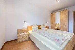 Holiday Apartment with Mountain View, Panoramic Terrace & Balcony - Image 5