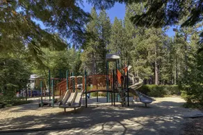 Saule caché - Tahoe Park 2 BR - Marche pour la plage privée et restaurants - Image 3