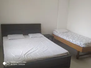 2 Bedroom apartment with balcony.. close to Sula Vinyard - Image 4