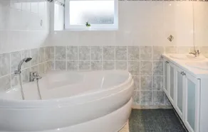 Pet Friendly Home In Pléhédel - Image 4
