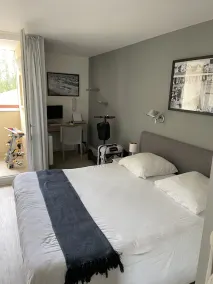Appt 4/5 Personnes Avec Piscine Tennis et Aire de Jeux - Image 3