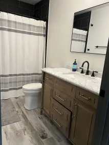 Brand new home in peaceful neighborhood - Image 5