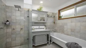 A  fabulous tropical family retreat and pet friendly - Image 3