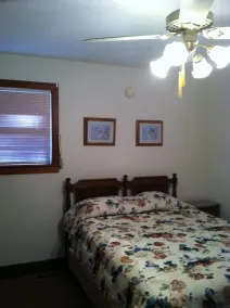 Great Creek Location for fishermen, travelers, hunters, and families! - Image 5