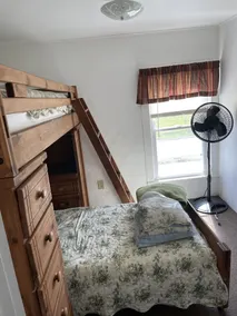 5 Bedroom Family House - Big yard - Image 2