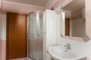 Holiday Home \"Elena\" with Sea View, Air Conditioning & Terrace - Image 4