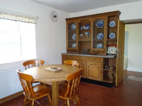 Farmhouse With Magnificent Countryside Views, Peaceful and Spacious - Image 4