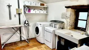 Secluded Perigordine Farmhouse in Monbazillac, Near Bergerac. Large Heated Pool. - Image 2