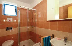 Cozy home in Kamena Vas - Image 2