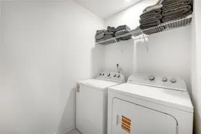 5BR Modern Comfort Spacious Home - Image 3