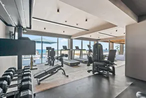 Oceanfront Apartments with Great Views - Image 2