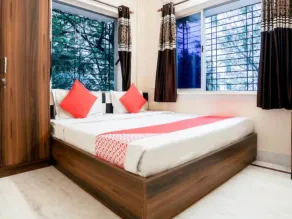 Saver Rooms with amenities near biswa bangla gate and kolkata airport - Image 2