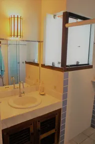Gated community, swimming pool, sauna, close to the beach, 3 bedrooms and a fully equipped kitchen. - Image 3