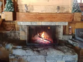 Magnifique Chalet Traditionnel 15p avec jacuzzi à 500m des pistes de ski - Image 2