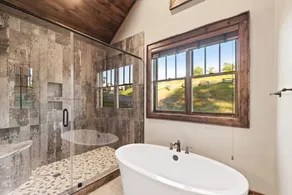 Timberwolf Lodge at Eagles Nest - Image 3