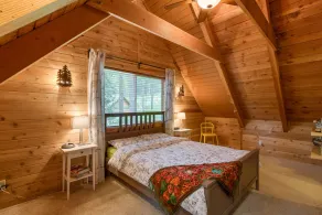 Peaceful Leavenworth cabin for max 4 people, with treehouse gazebo hot tub. - Image 5