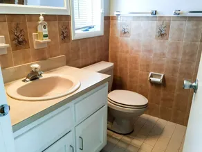 Single family Beach House Close to Kiddie Beach & Ocean - Image 5
