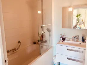 Cabourg plage, near town center, 3-room apartment, seafront building - Image 2
