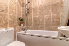 Stylish Scandi 1 Bed Flat in Camberwell (3 mins to transport)  - Image 2