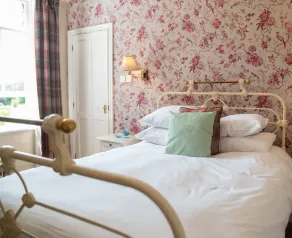 Double room-Ensuite-Snug - Image 4