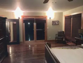  Private, Spacious, 10,000 Sq Ft Custom Built Lake Home w/Lakeside Cabin & 73 ac - Image 5