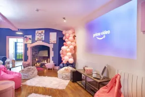 Insta perfect Somerset Kitchen Disco - Image 4