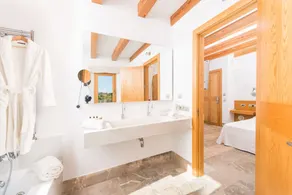 Luxury Property with Pool – Villa Ses Rentadores - Image 5