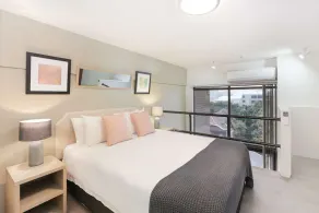 Spacious 1BR CBD Apartment in Unrivalled Location next to Darling Harbour - Image 4
