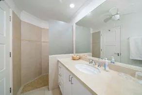 Palm Beach Villa 204 - Image 3