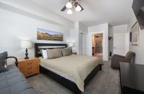 Cozy Fraser Crossing Founders Pointe Studio Condo Close to Mountain condo - Image 5