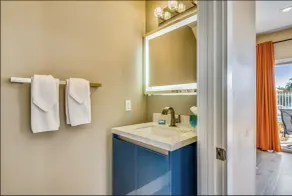 ★Remodeled tropical delight townhome★private plunge pool close to fun activities - Image 2